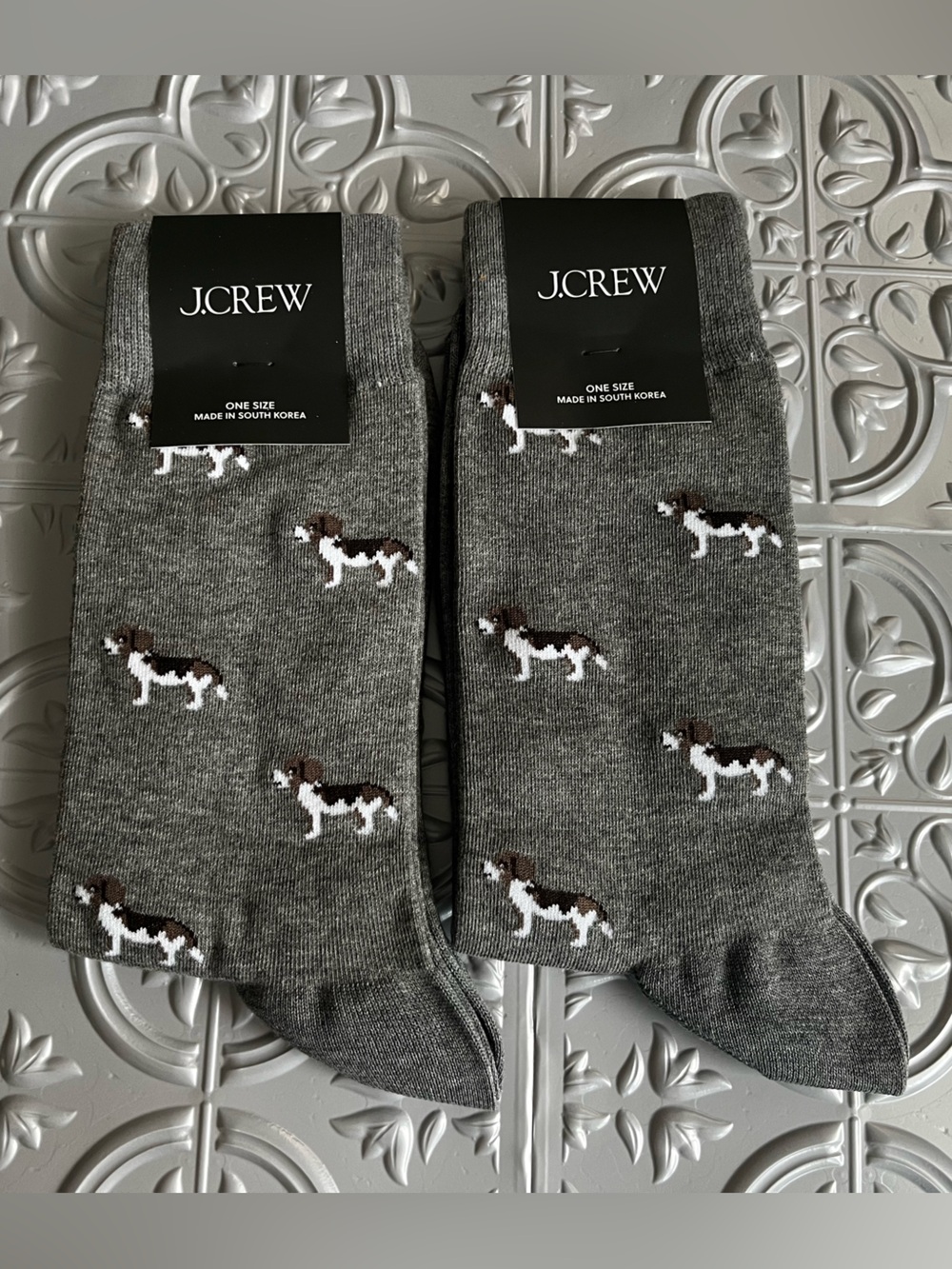 J Crew Mens Beagle Dog Allover Print Socks Holiday Gray Set of 2